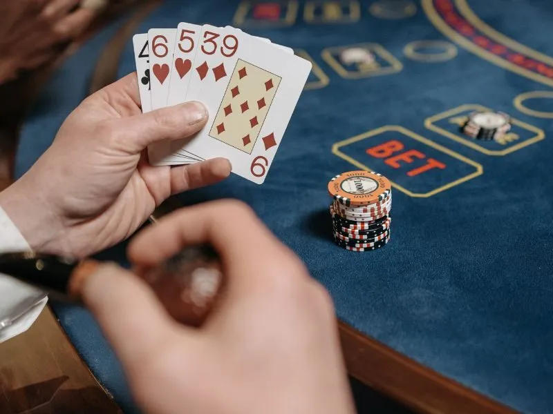 Cách Chơi Game Đánh Bài Trên Các Nền Tảng